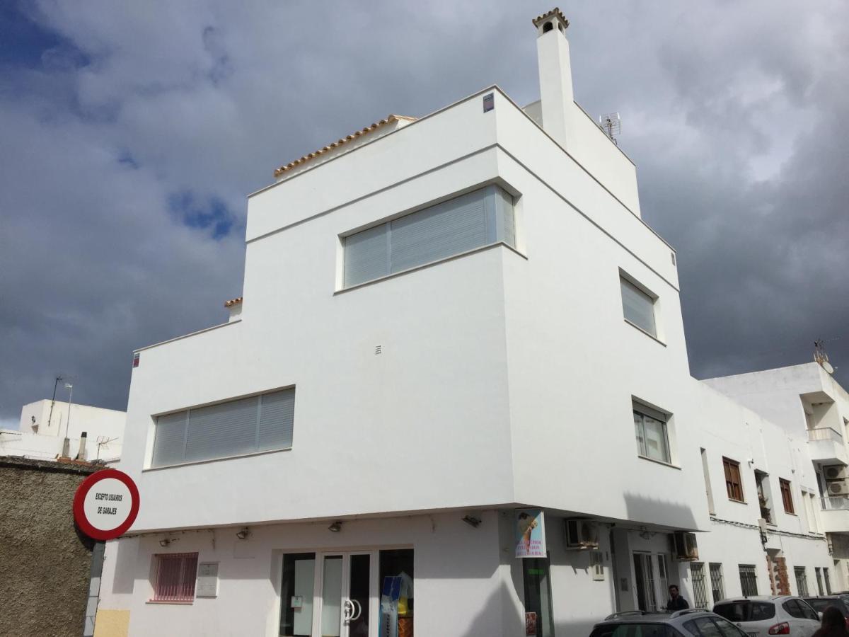 Apartamentos Levante ساهارا ذي لوس أتونِس المظهر الخارجي الصورة