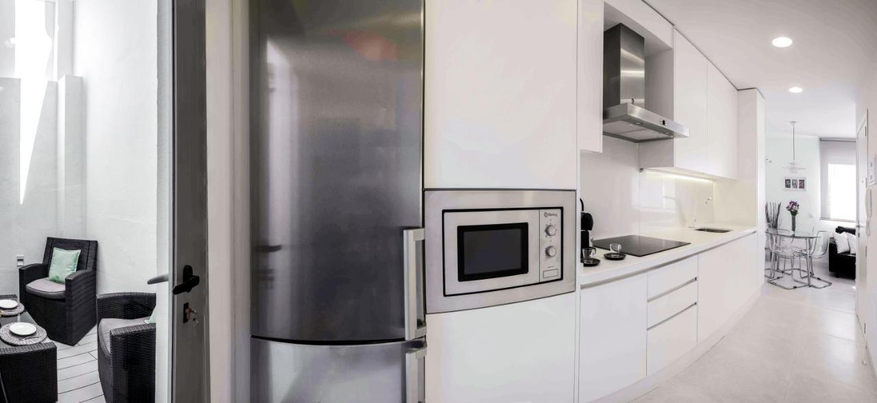 Apartamentos Levante ساهارا ذي لوس أتونِس المظهر الخارجي الصورة
